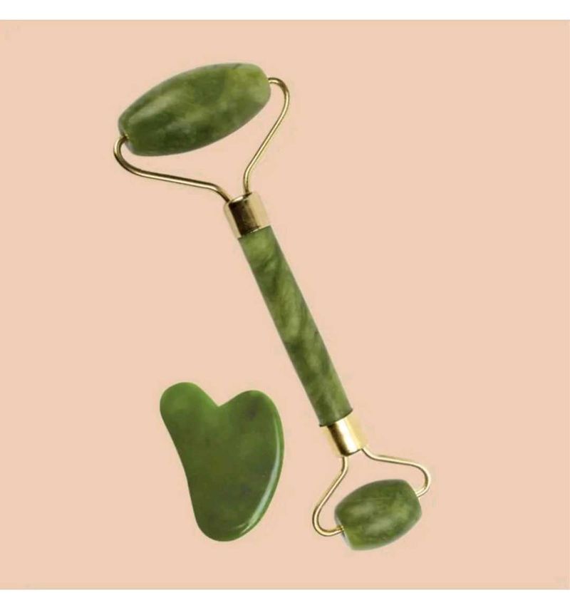 Jade Roller &amp; Gua Sha Set