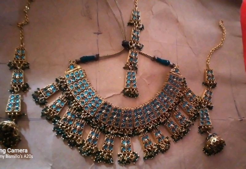 Green Jewellery Set