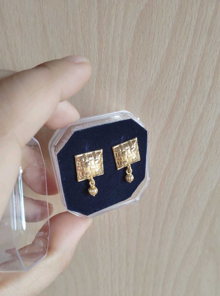 DAILY WEAR GOLDEN EARRINGS 😻