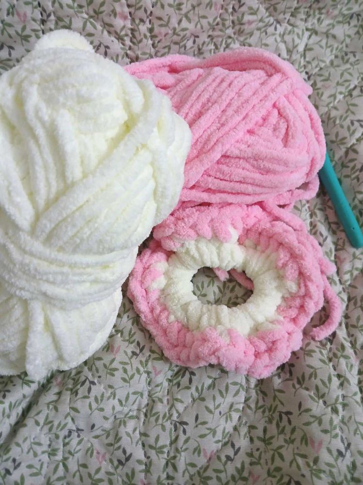 Fluffy Crochet Scrunchie