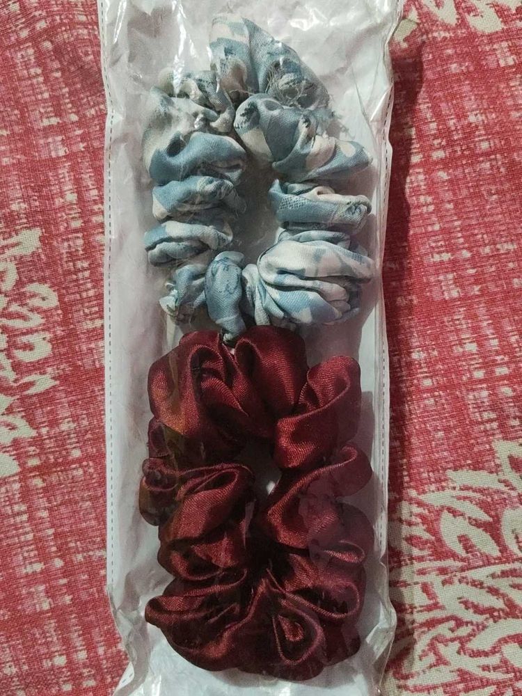 Scrunchie Set of 2 with free earings