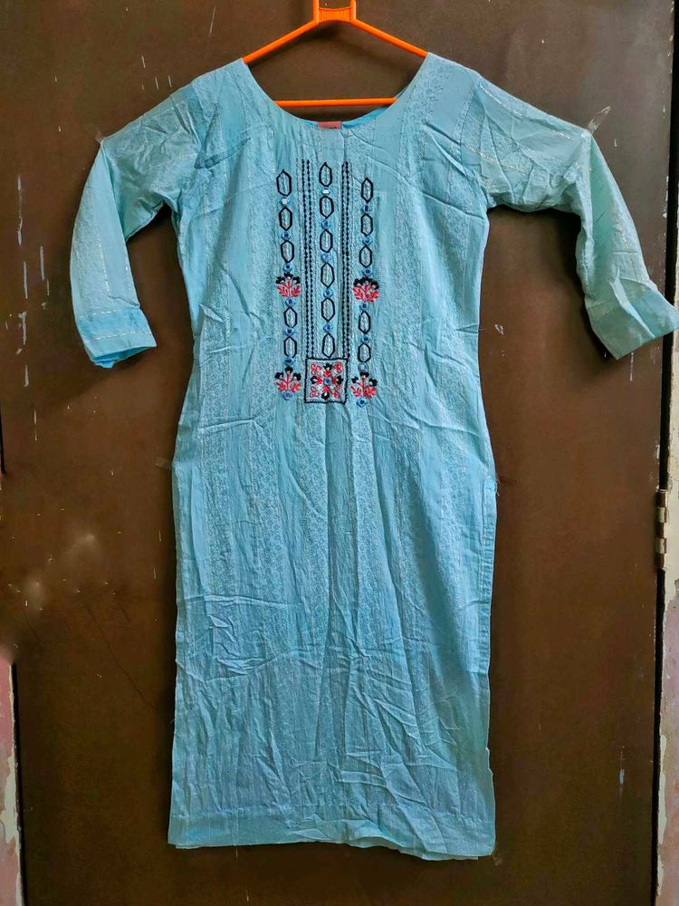Beautiful Daily Wear Kurti