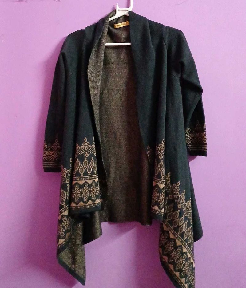 Elegant Shrug with Intricate Design