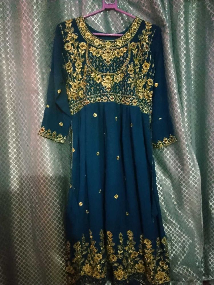 🌟Elegant Embroidered Kurta Set🌟