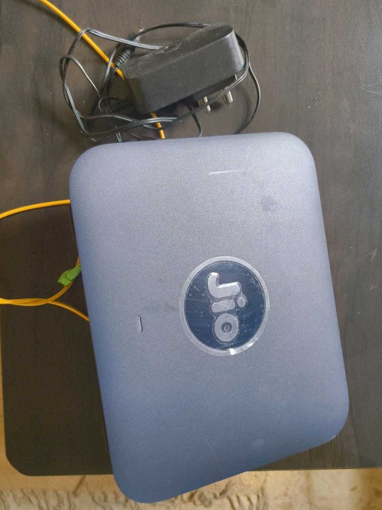 Jio Router With Charger