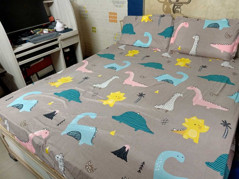 Cute Dinosaur Elastic Bedsheet