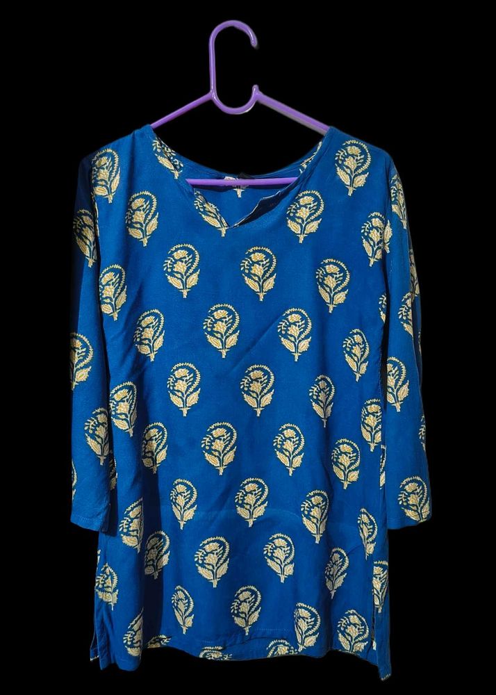Blue Floral print short kurti