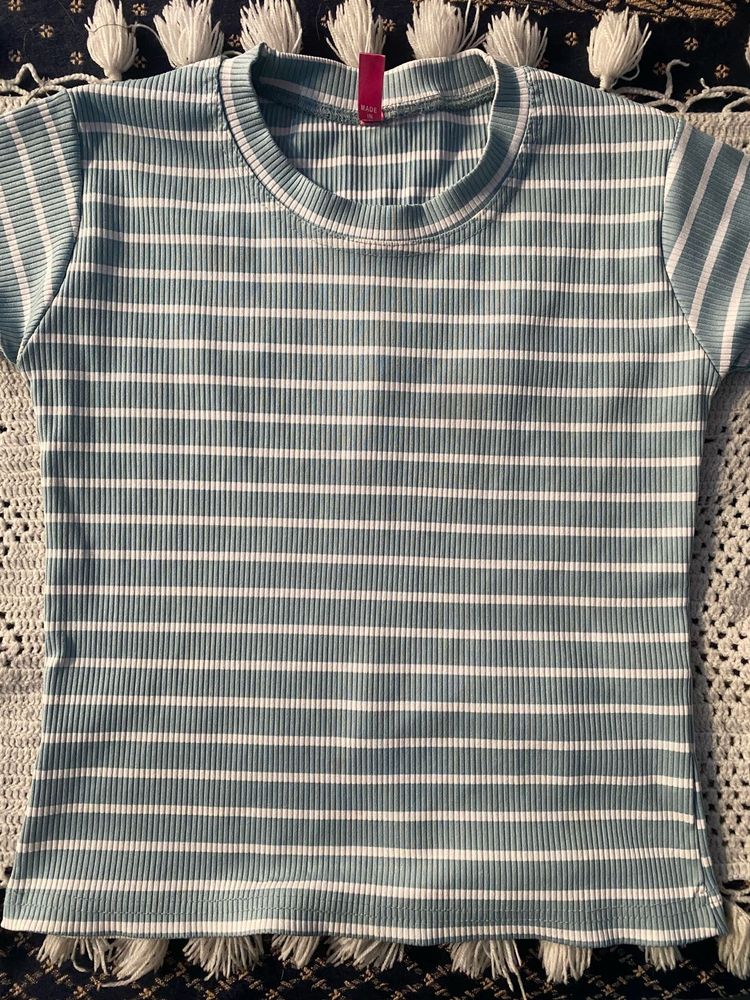 Striped Ribbed Crop Top