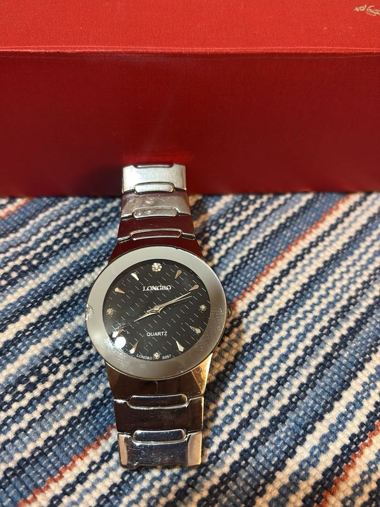 Longibo Quartz Wrist Watch