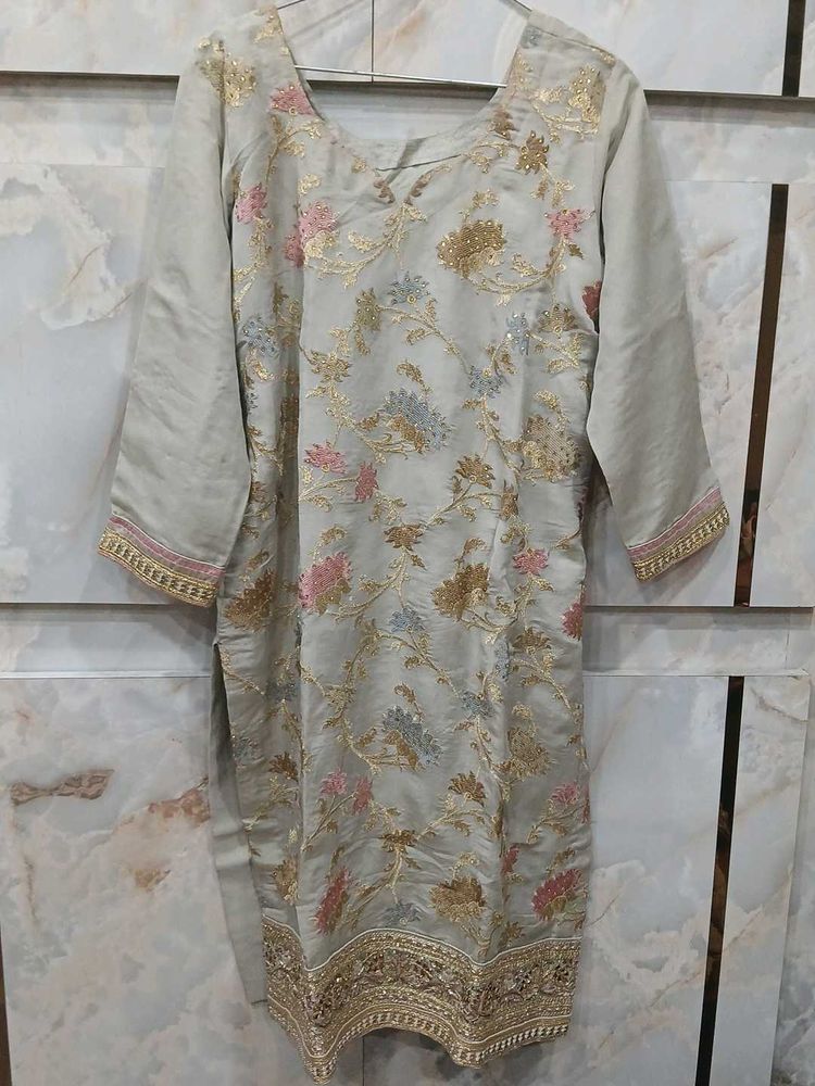 Butterfly Slwar Suit