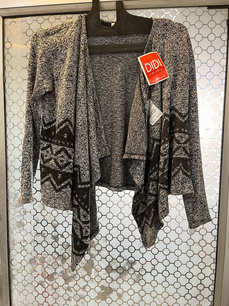 H&amp;M Shrug New Grey Color