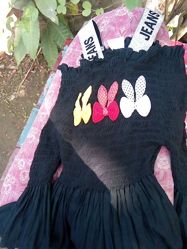 Cute Black Top - Fun Bunny Details