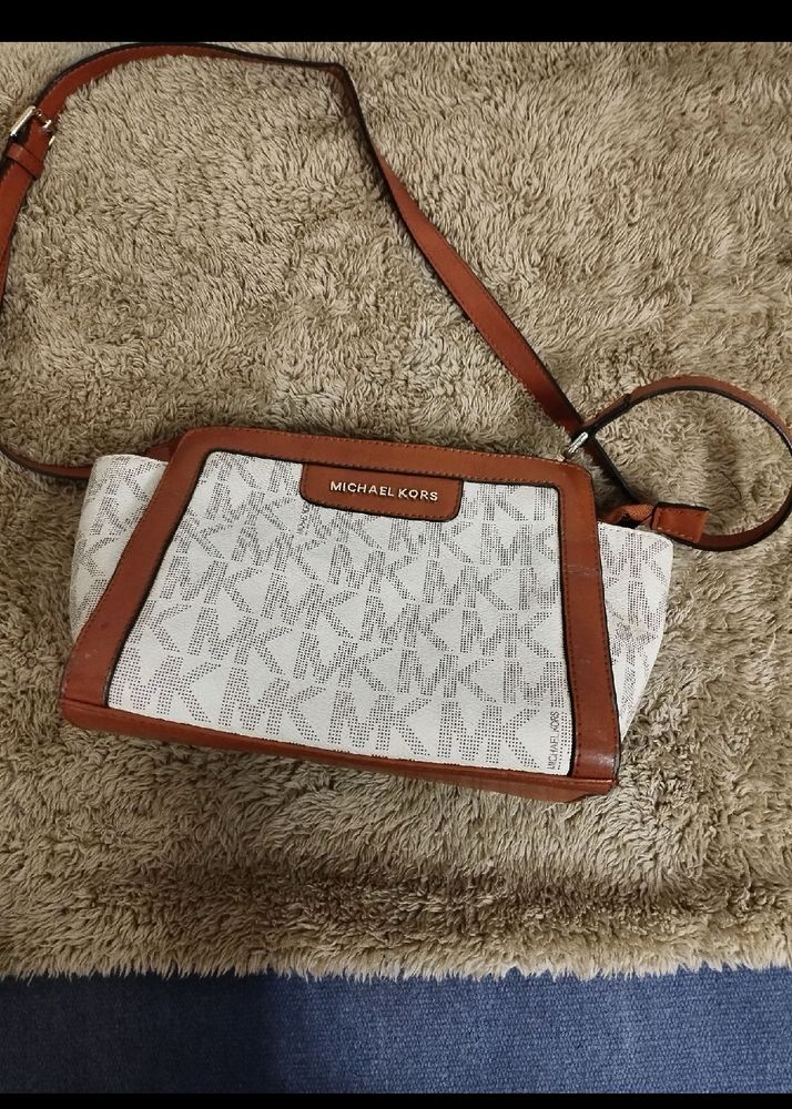 Free Delivery!! MK sling Bag Michael Kors