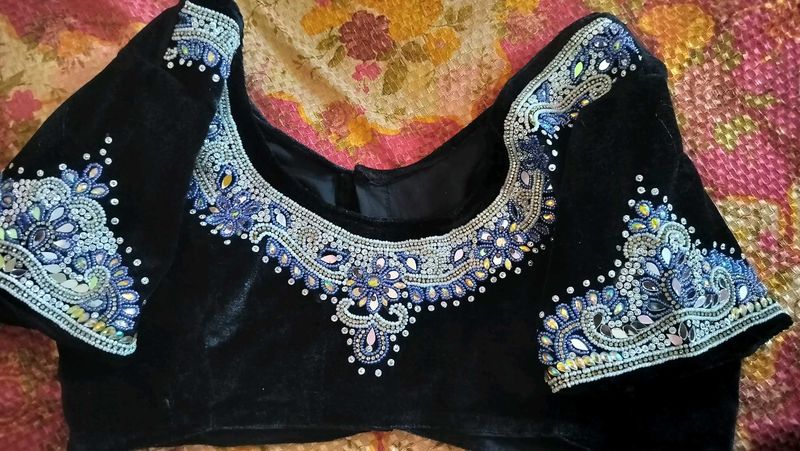 MAGGAM WORK  Black Velvet Blouse