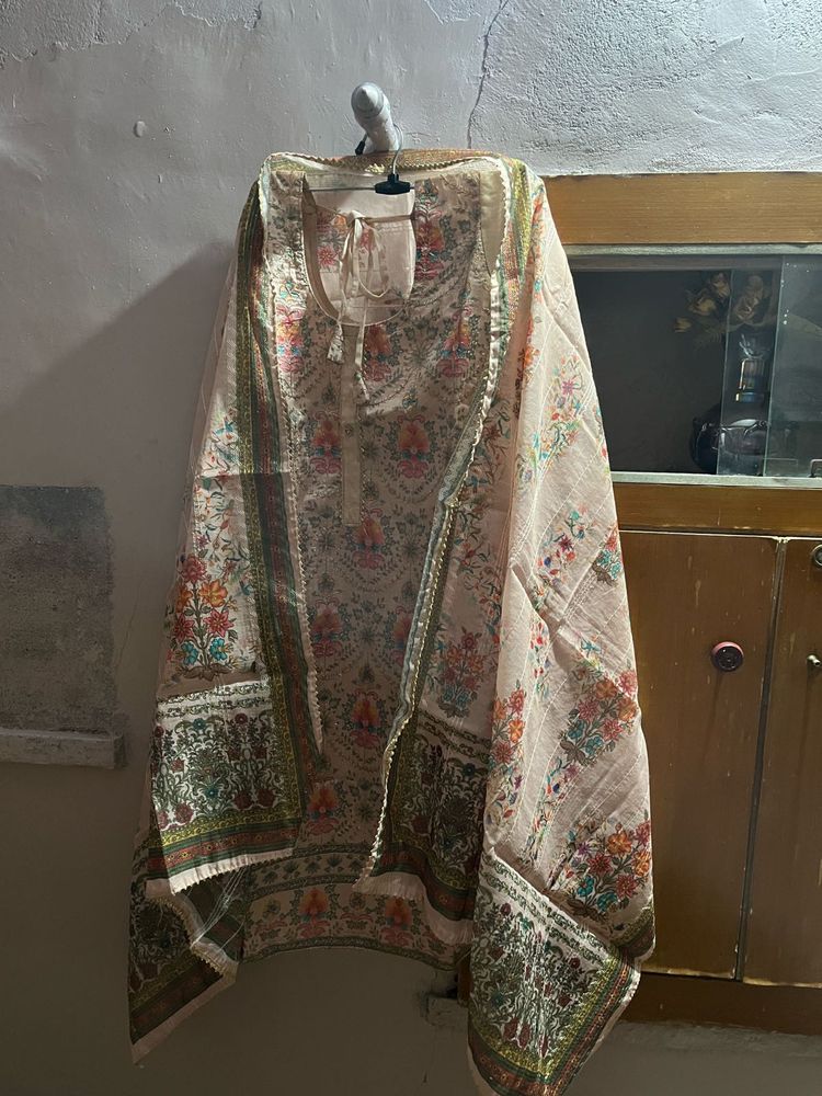 Floral Print Kurta Set