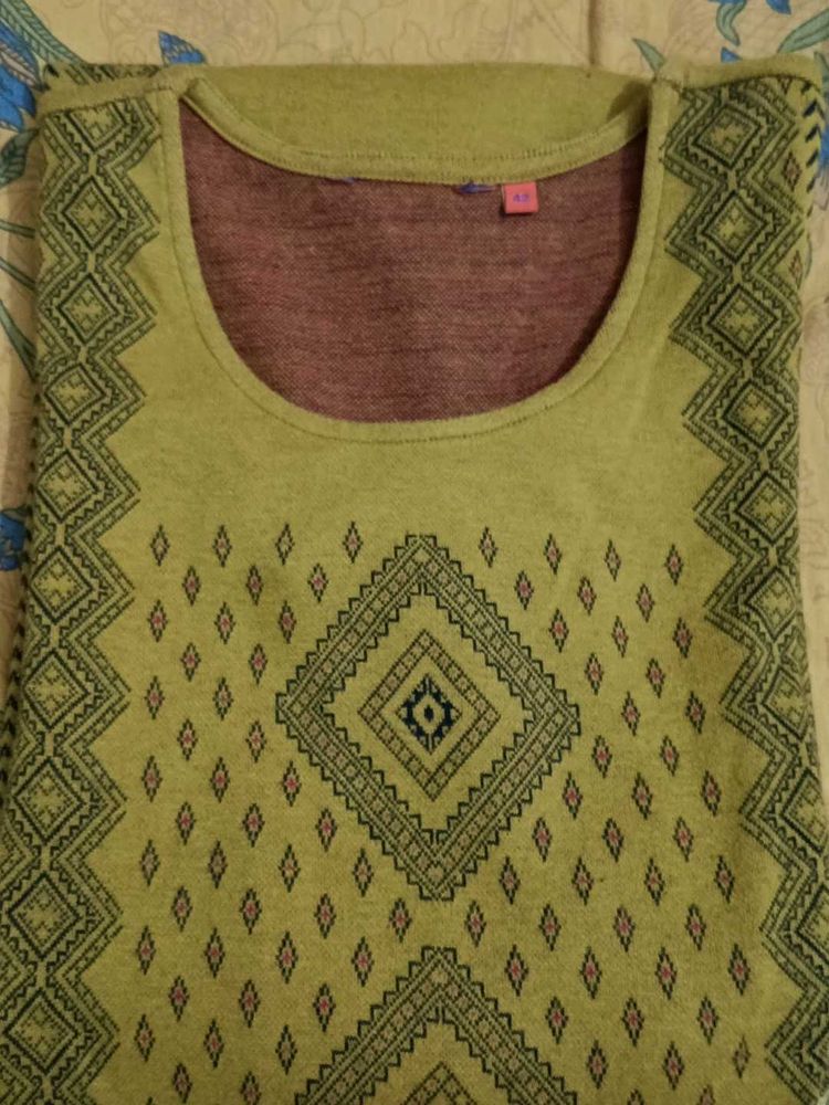 Patterned Olive T-Shirt