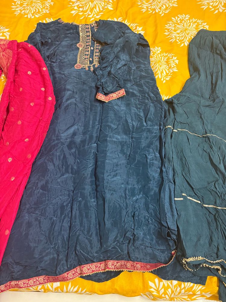 Never Used Kurti Set With Pretty Dupata