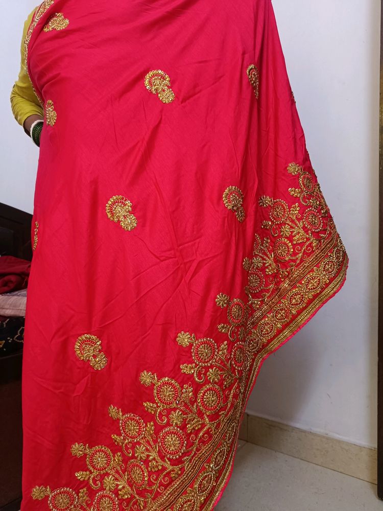 HEAVY WORK SAREE WITH GOLDEN DESIGN