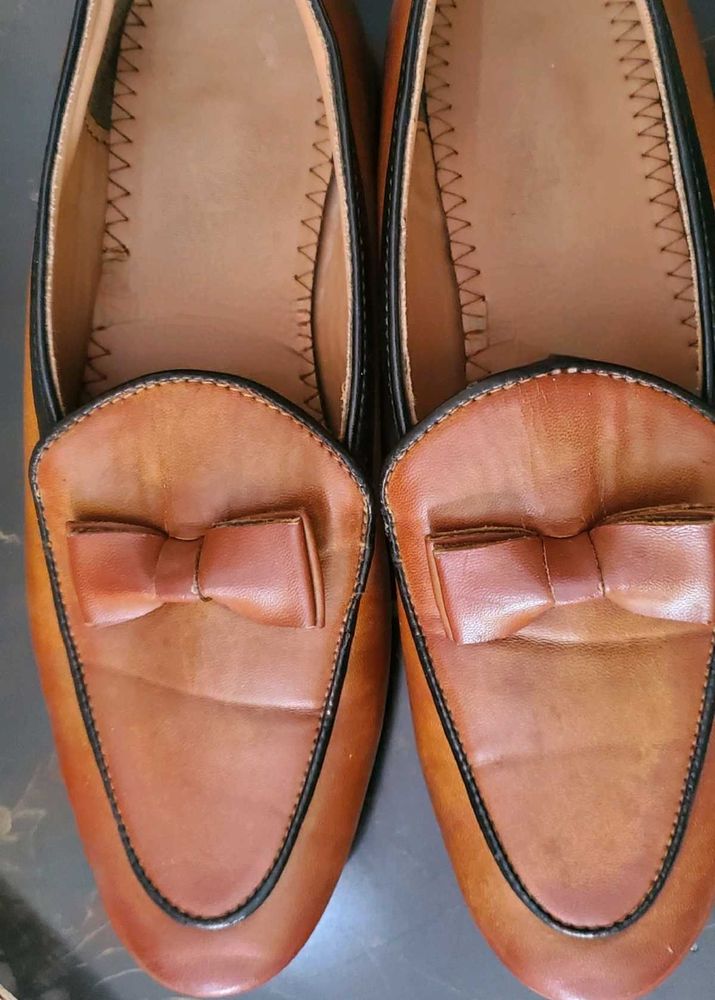 Brown Loafers with Bow Detail