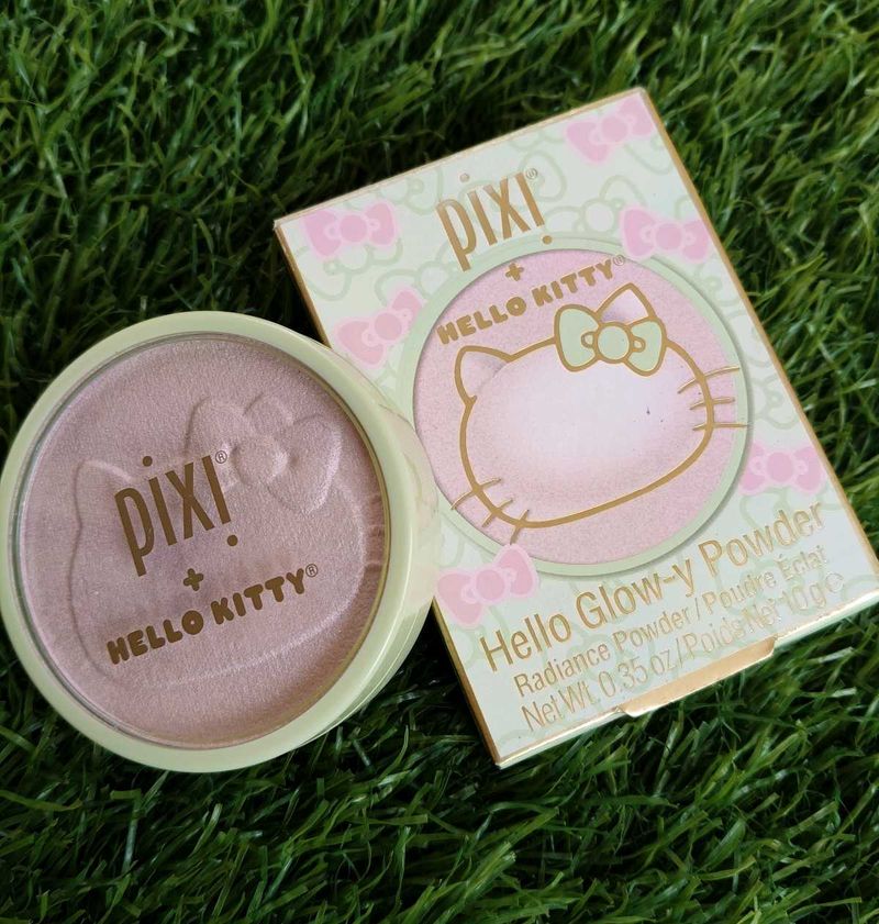 Pixi Hello Kitty hellow glow y-powder