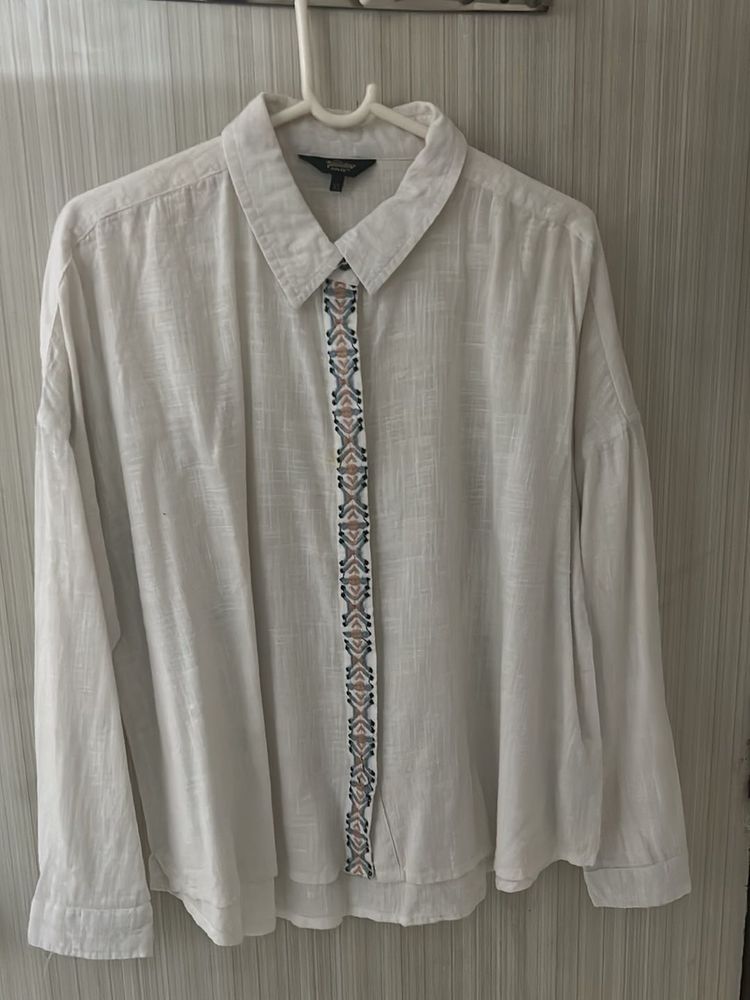 Women White Linen Shirt with Blue And Pink Tread