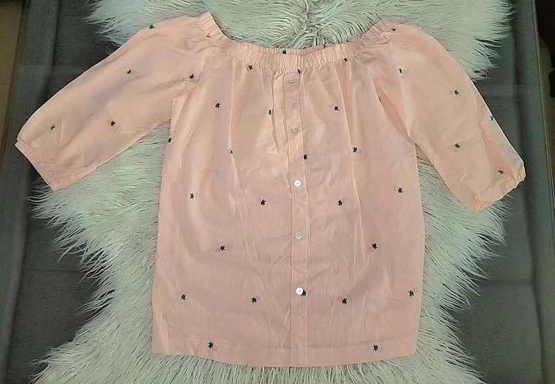 Peach Off-Shoulder Top🩷