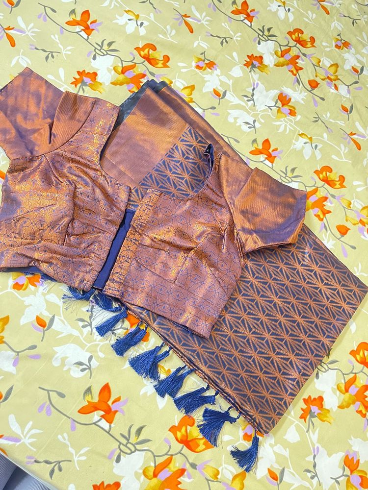Navy Blue &amp; Gold Copper Mix Sari With Blouse