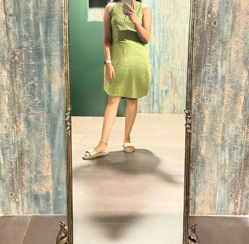Green Linen Sleeveless Dress