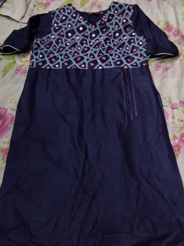 Elegant Navy Blue Kurta with Pant