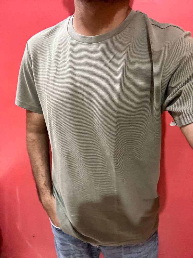 Zudio Olive Green T-Shirt
