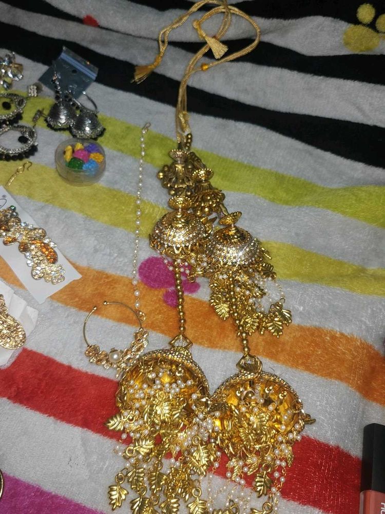 Assorted Makeup Bundle