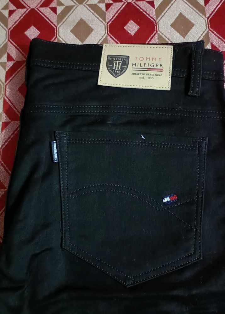 New Hilfiger Jense Balck Hurry Up
