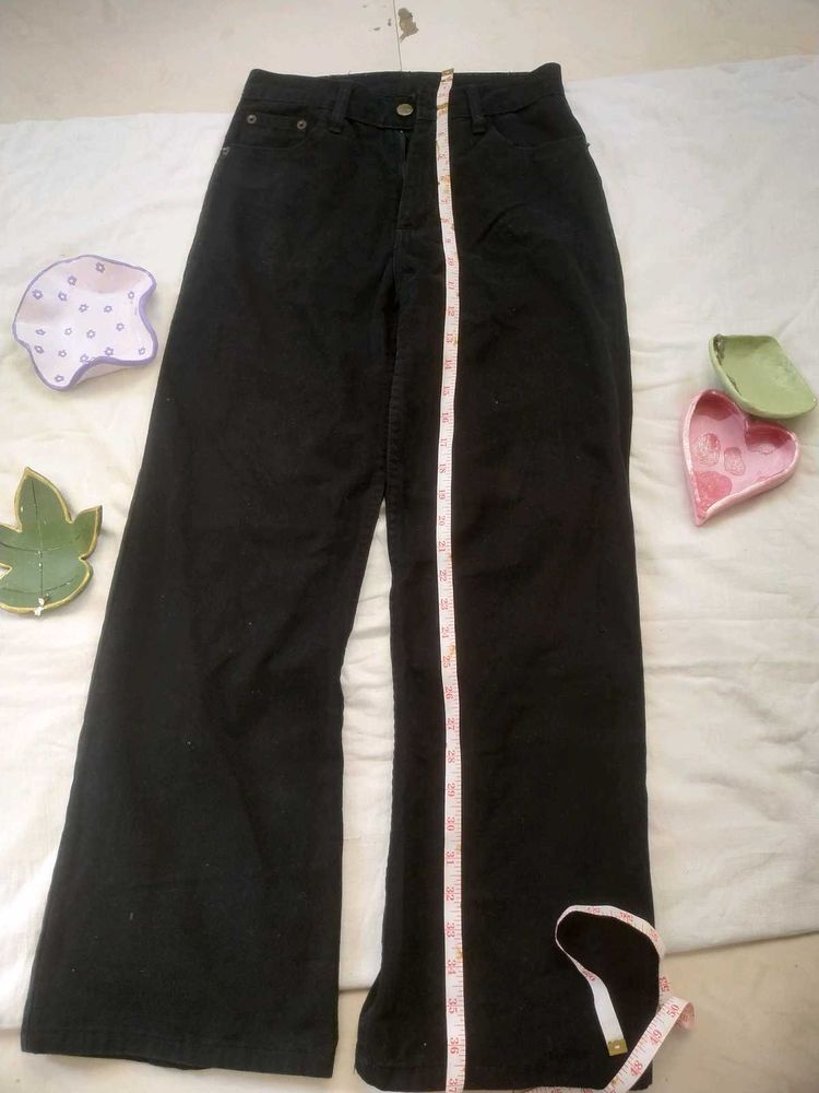 Black Jeans