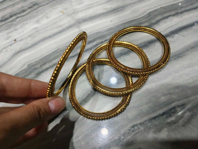 Gold Bangle Set