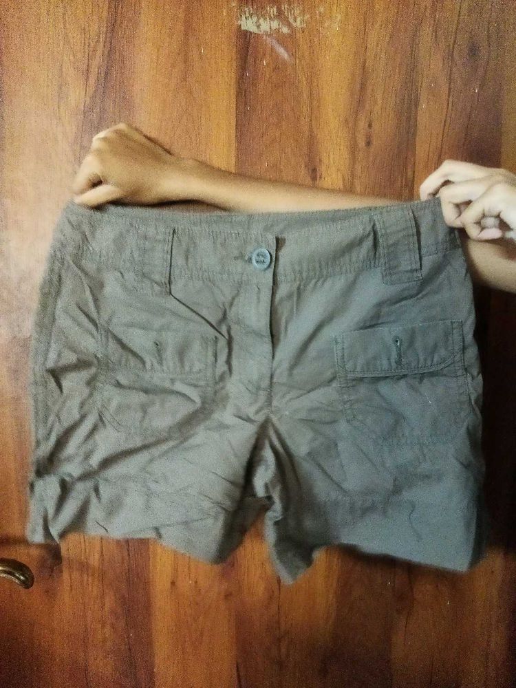 Shorts For Trekking