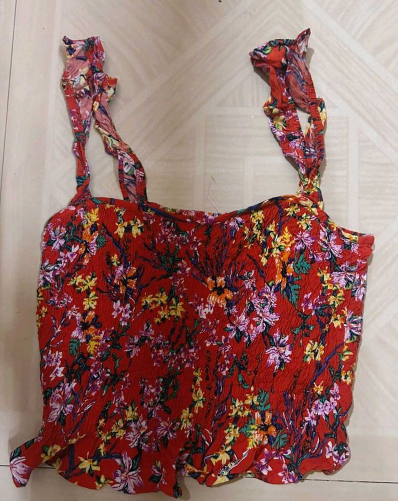 Beach Style Red Top  Crop