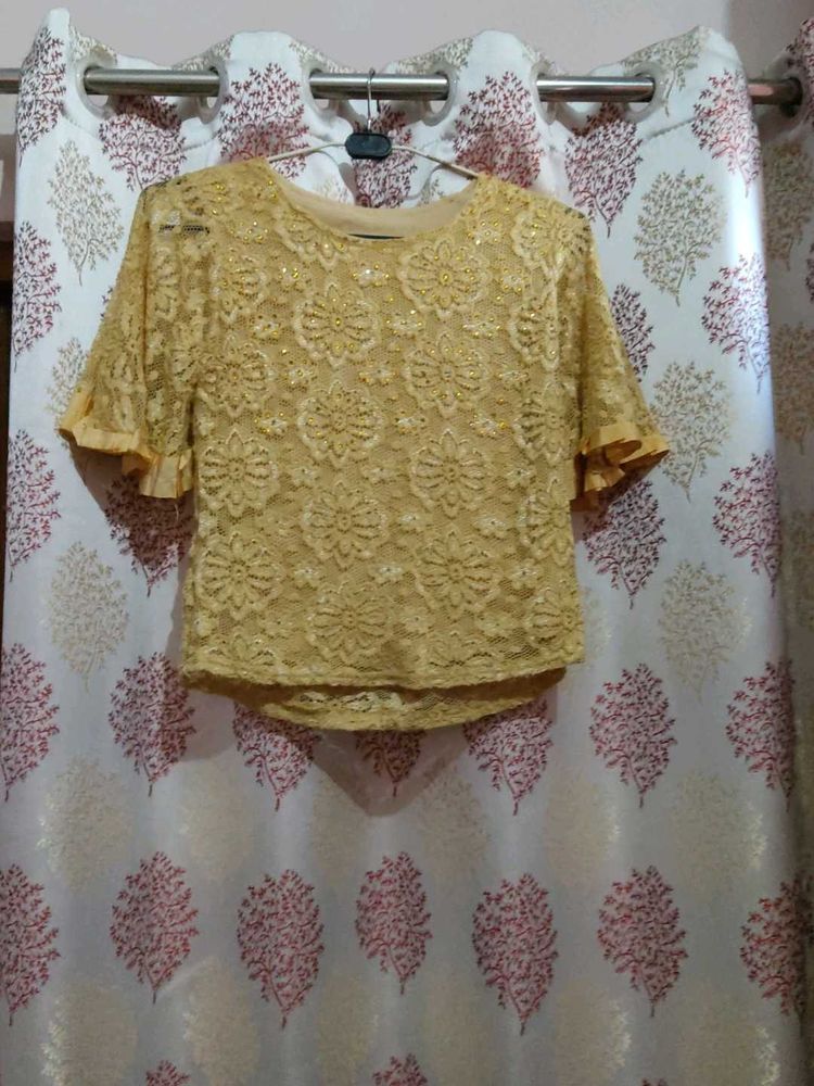 Women beige top🌟