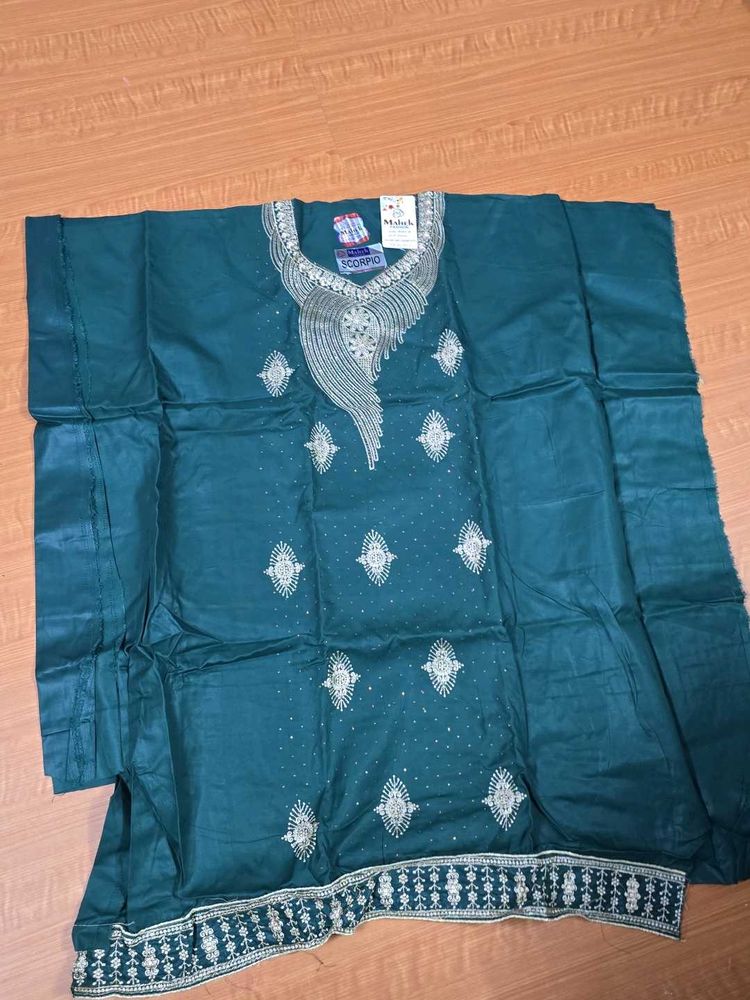 Embroidered Green Kurta Set Unitech