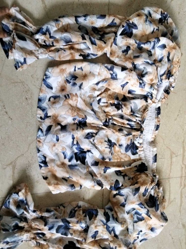 Floral Print Crop Top