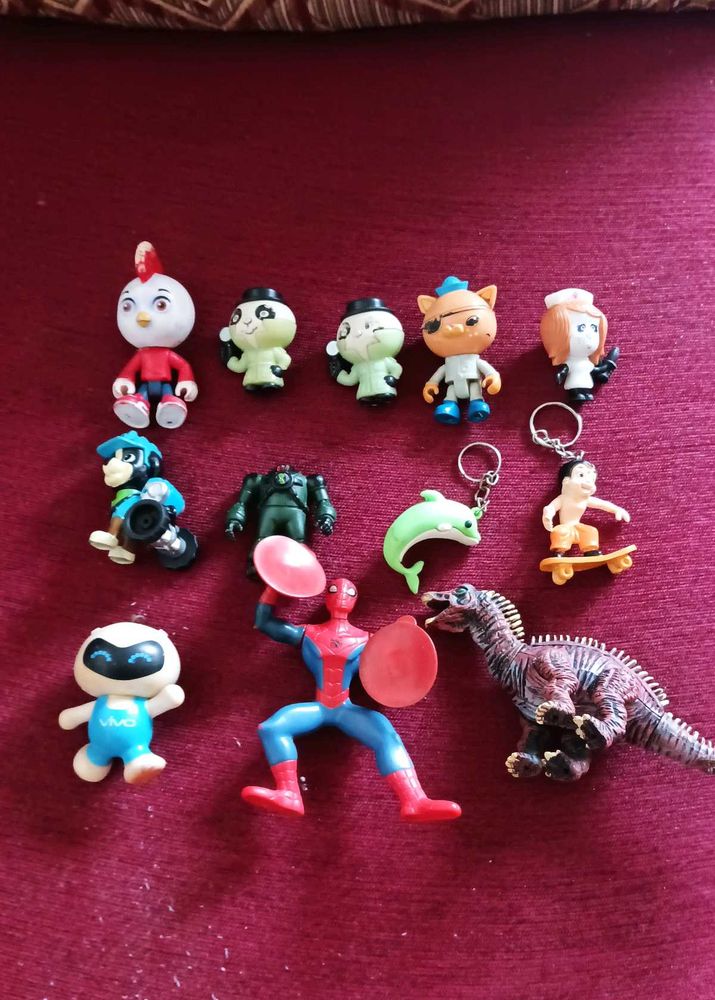 Mix Lot Of Toys