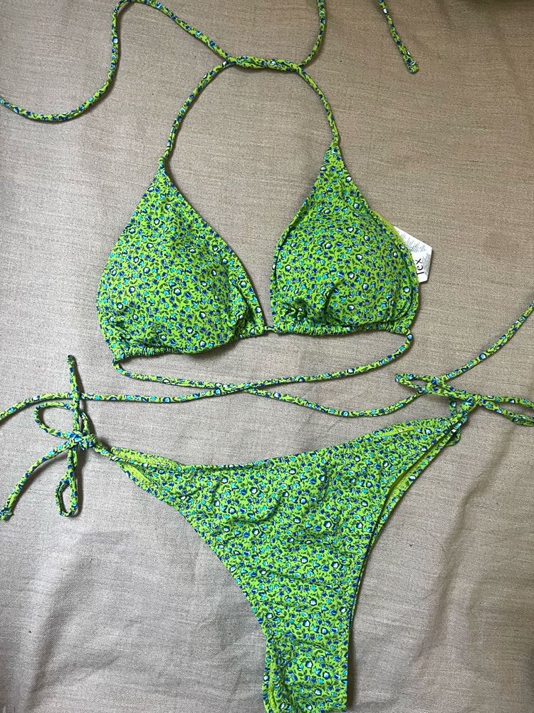 Green Floral Bikini Set( new with tags )