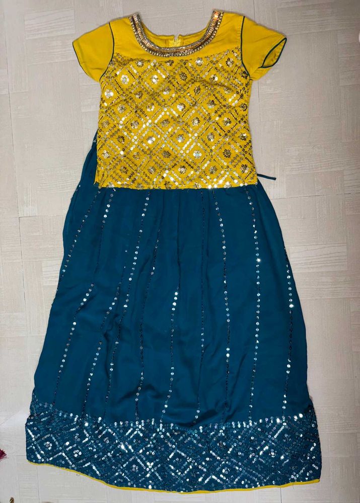 Beautiful Green And Yellow Ethnic Wear
