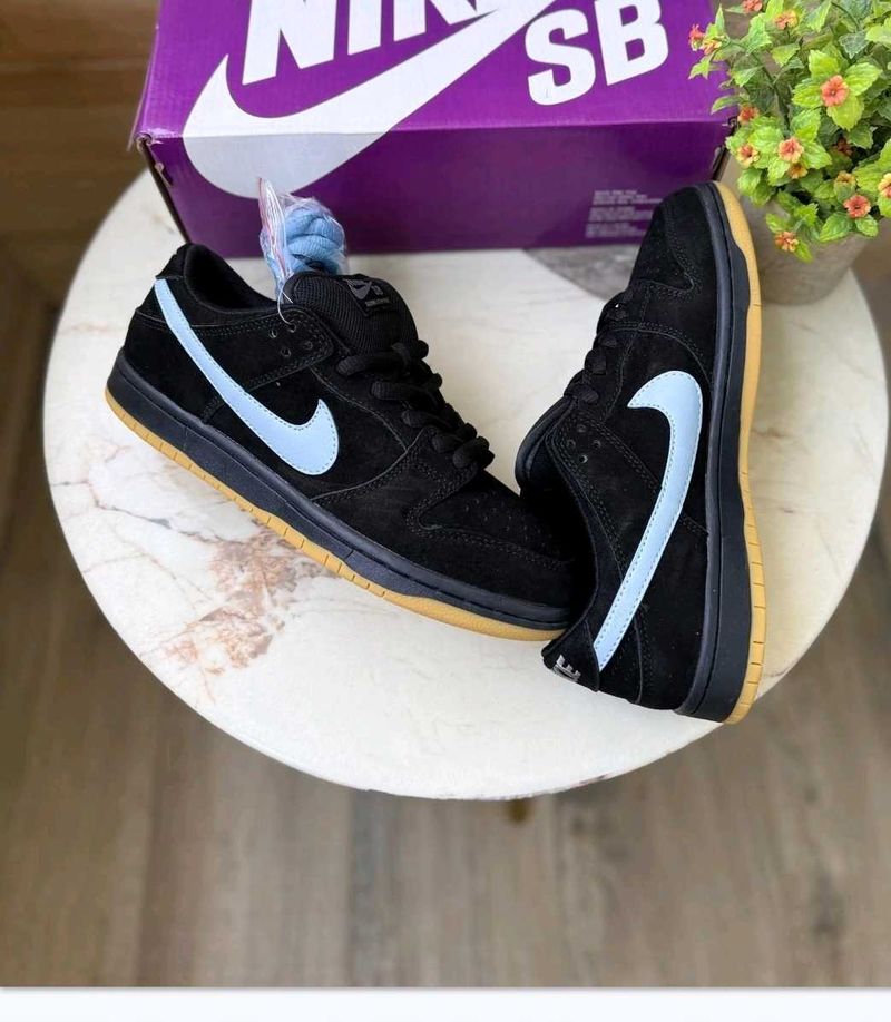 Nike SB Dunk Low