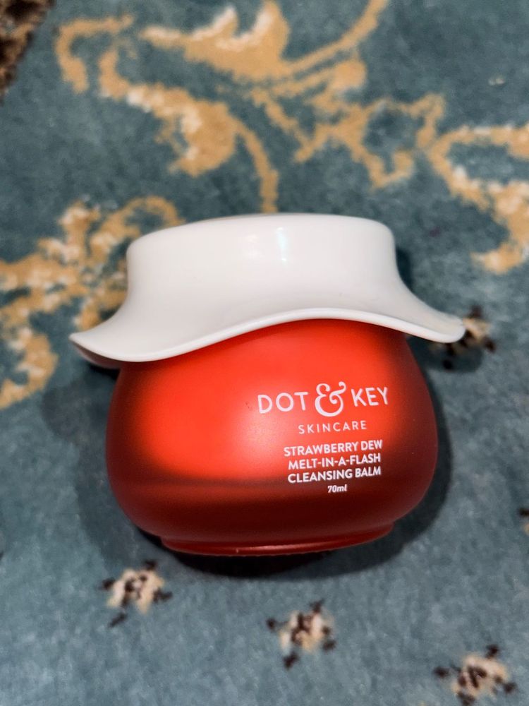 Dot &amp; Key Strawberry Cleansing Balm