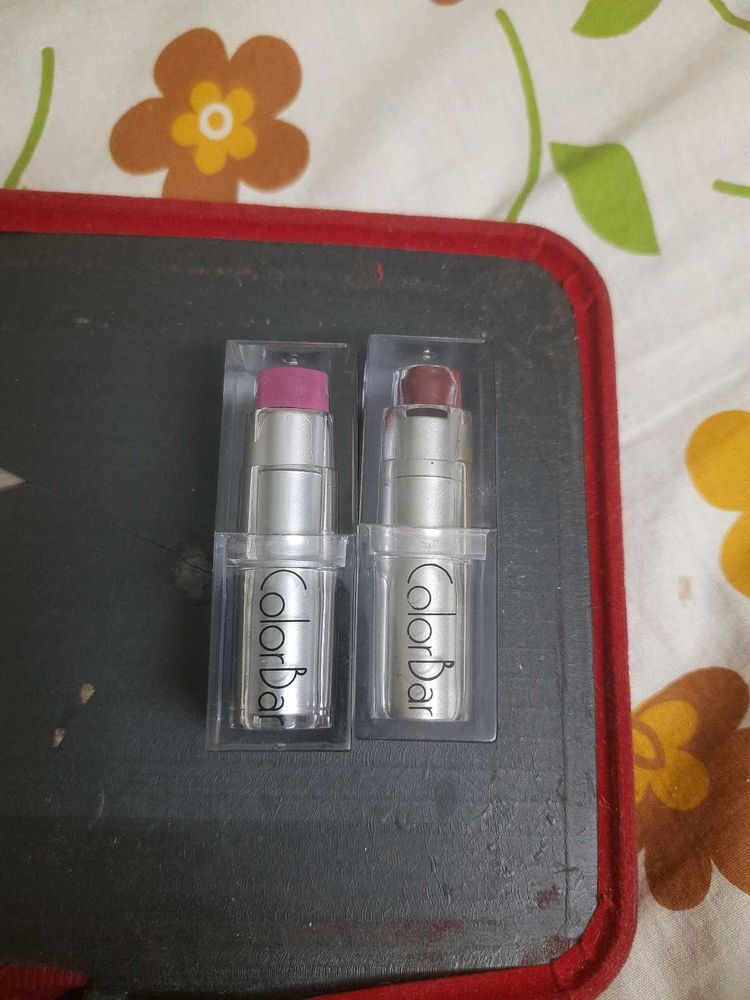 Pack Of 2 Colorbar Lipsticks With Freebies