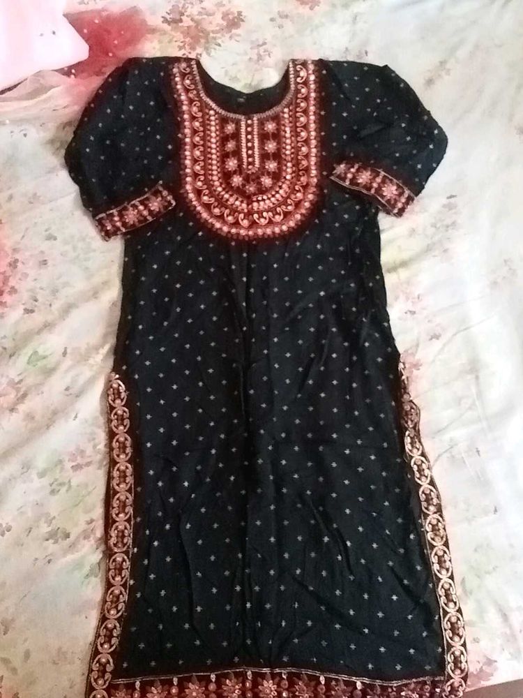 Black Embroidery Dress