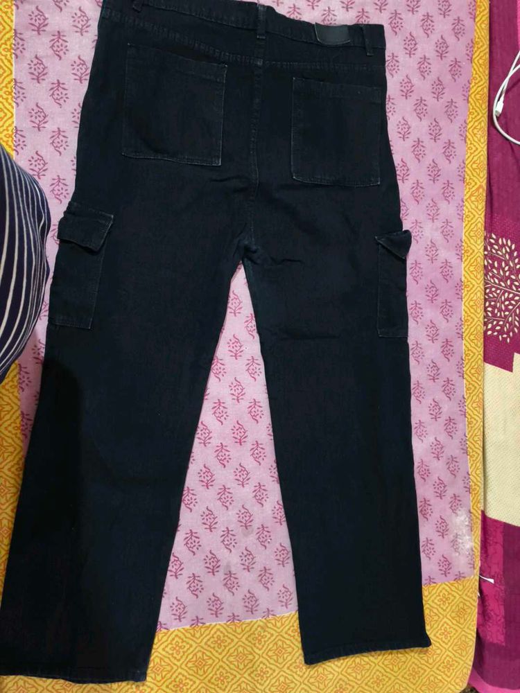 Black Cargo Pants