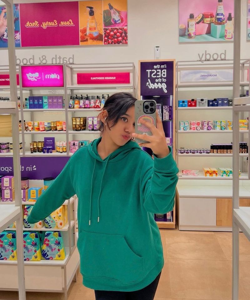 H&amp;M Green Hoodie