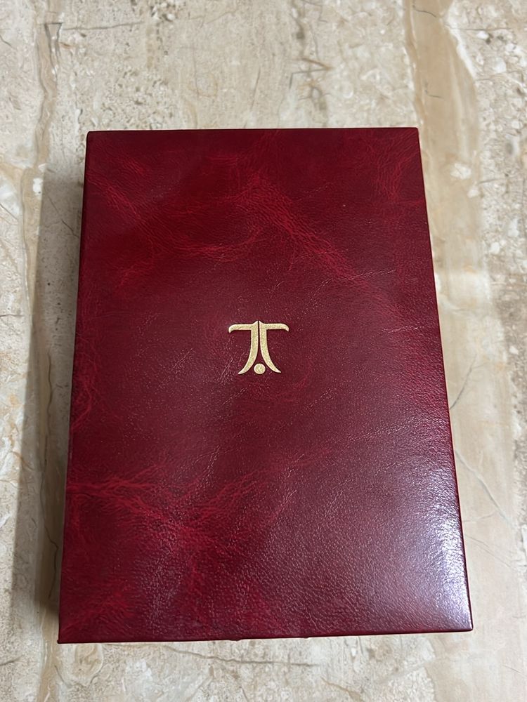 Tanishq jewel Box