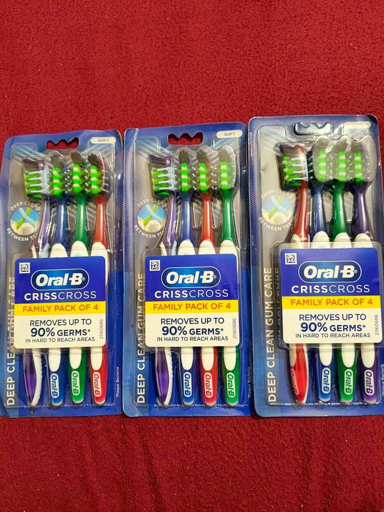 pack of 3, Oral-B CrissCross Toothbrush